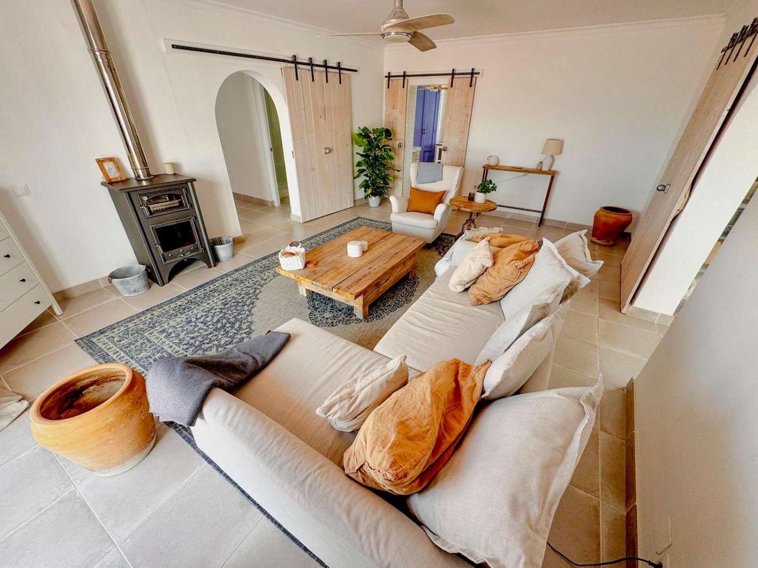 Spectacular country villa with sea views for sale in Nerja