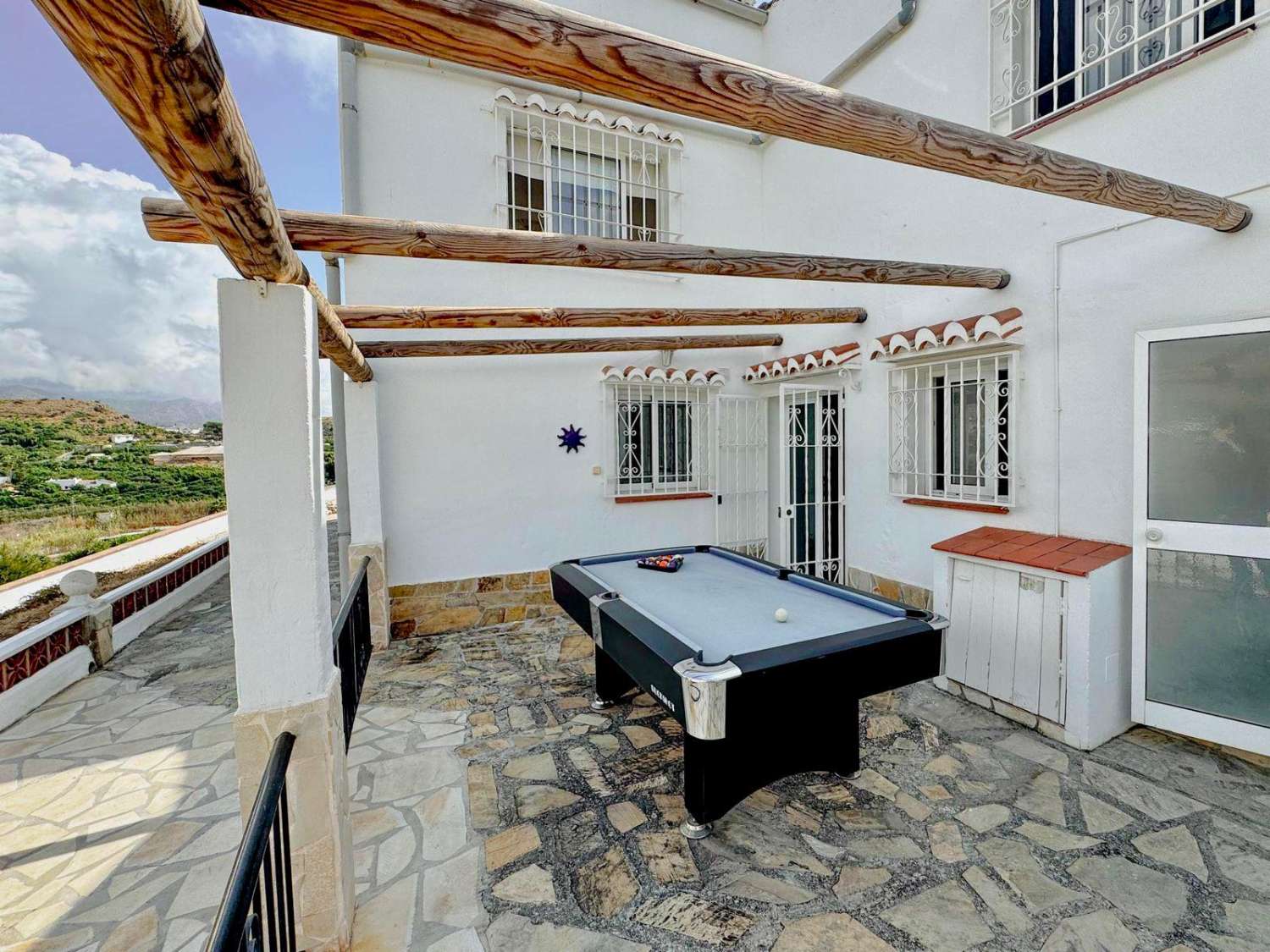 Spectacular country villa with sea views for sale in Nerja