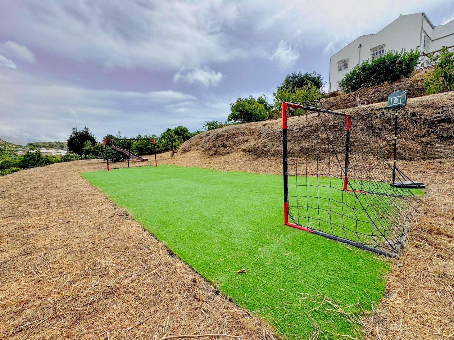 Spectacular country villa with sea views for sale in Nerja