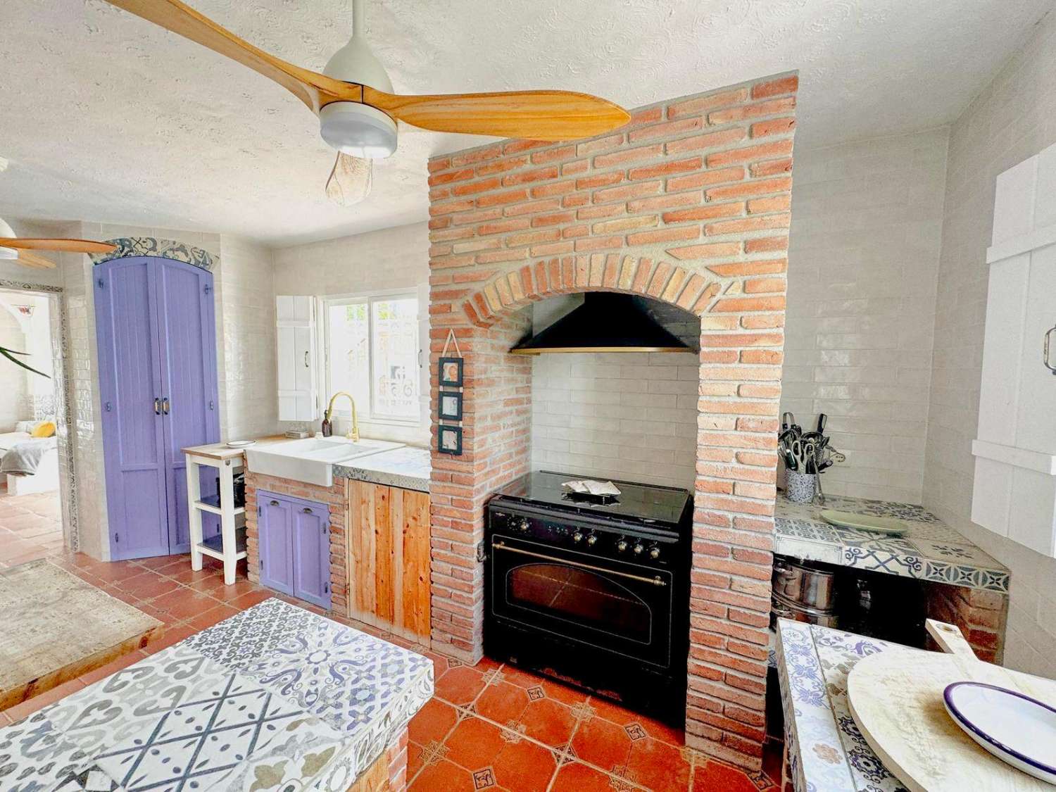 Spectacular country villa with sea views for sale in Nerja