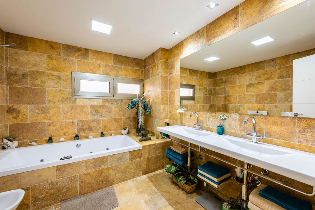 Semi-detached house in Colmenar