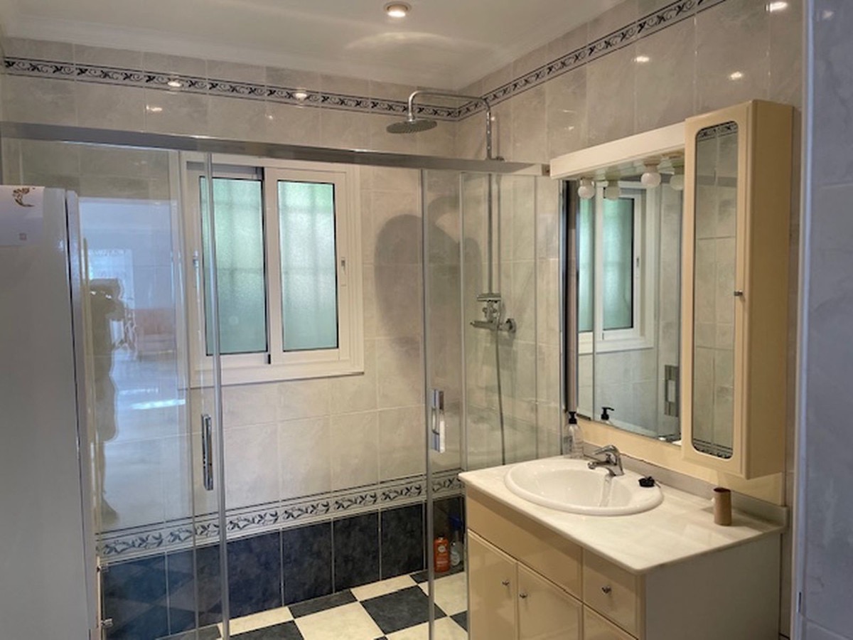 spacious villa in Alhambra  in Nerja