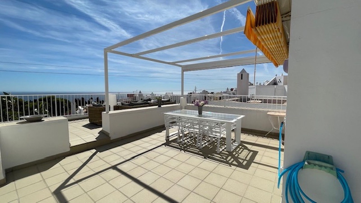 spacious villa in Alhambra  in Nerja