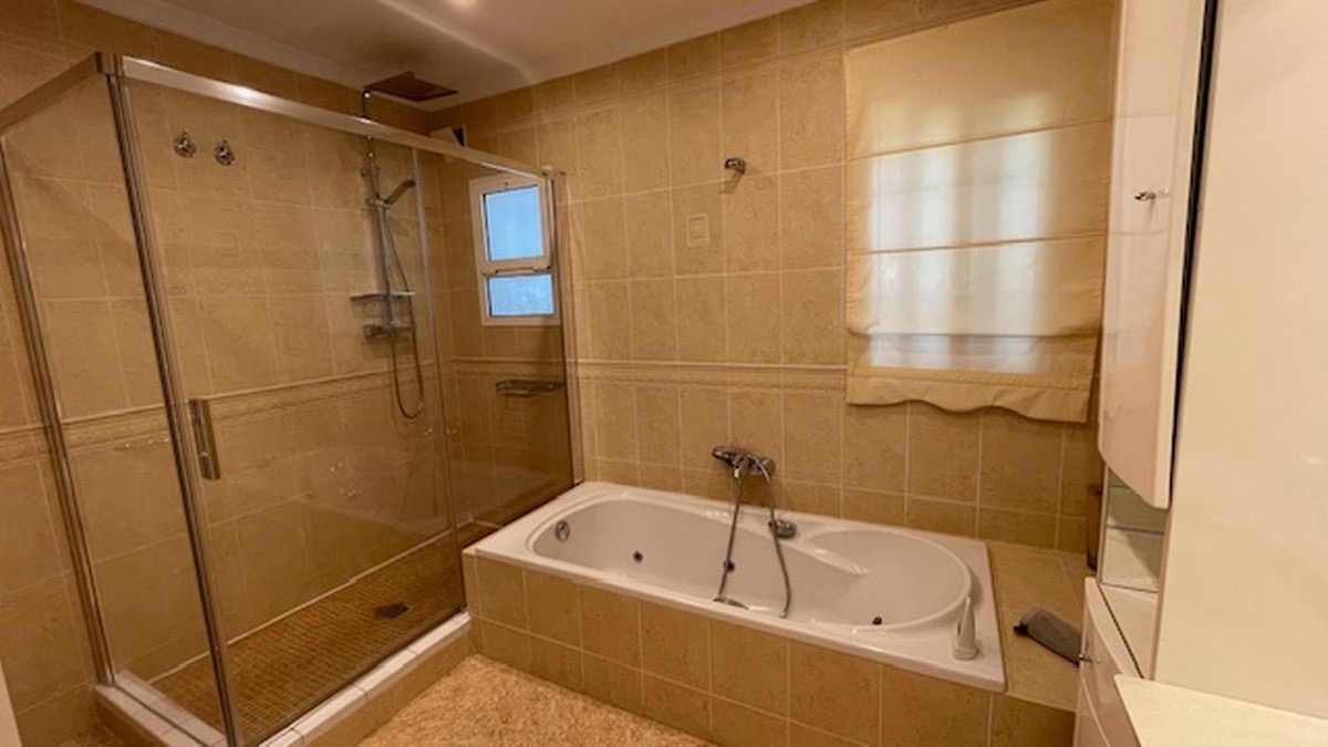 spacious villa in Alhambra  in Nerja