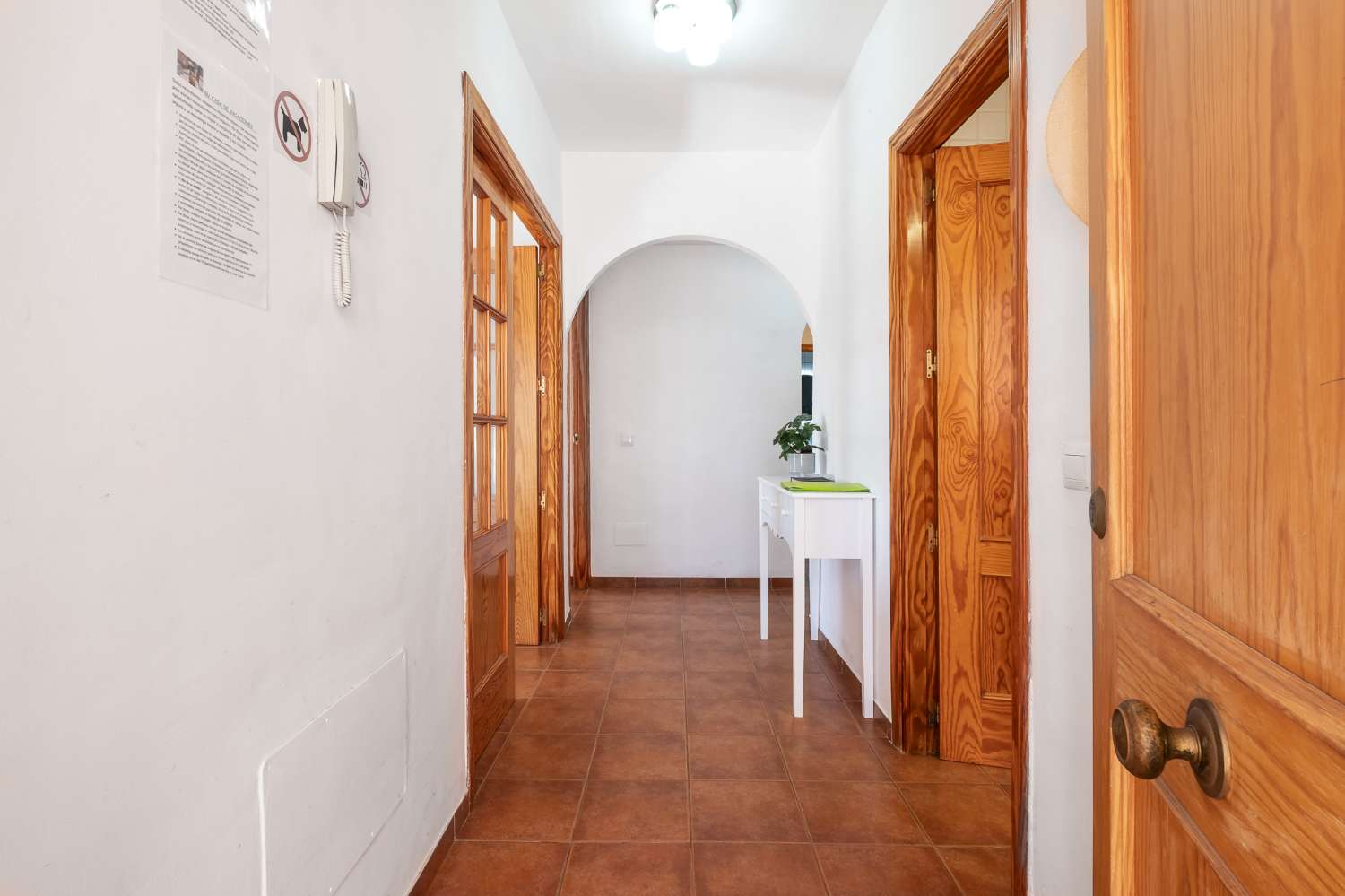 Bel appartement à vendre dans la résidence La Fuente, Frigiliana