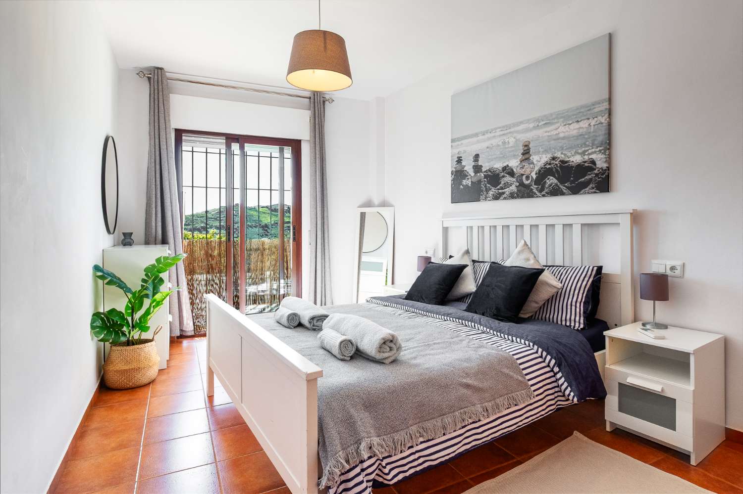 Bel appartement à vendre dans la résidence La Fuente, Frigiliana