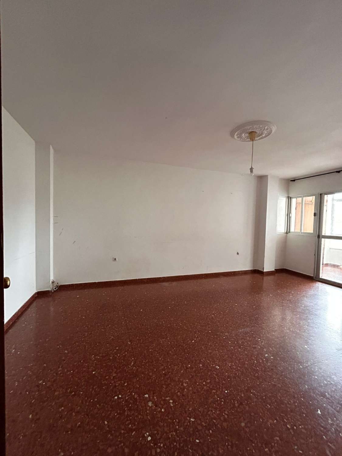 Appartement à vendre à Nerja - Spacieux, lumineux et idéalement situé.