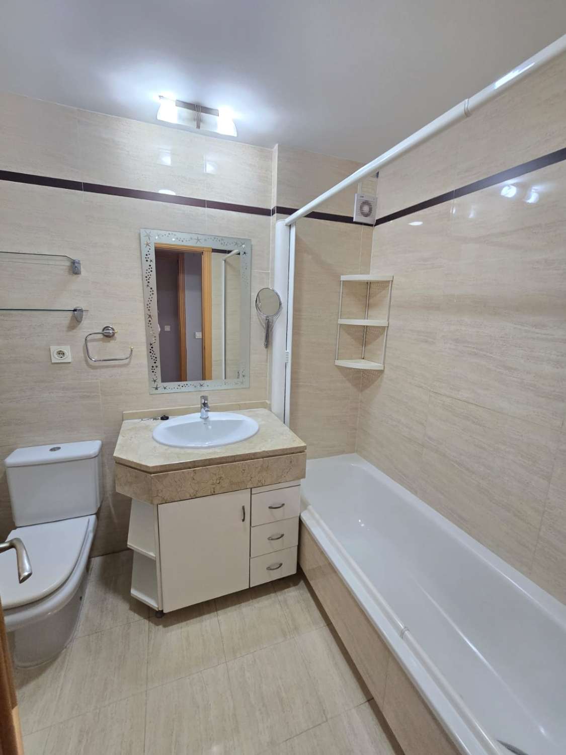 Beautiful apartment with a large terrace for sale in Torrox Costa