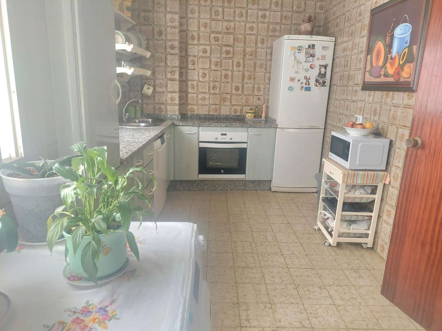 Spacious apartment for sale in the centre of Nerja