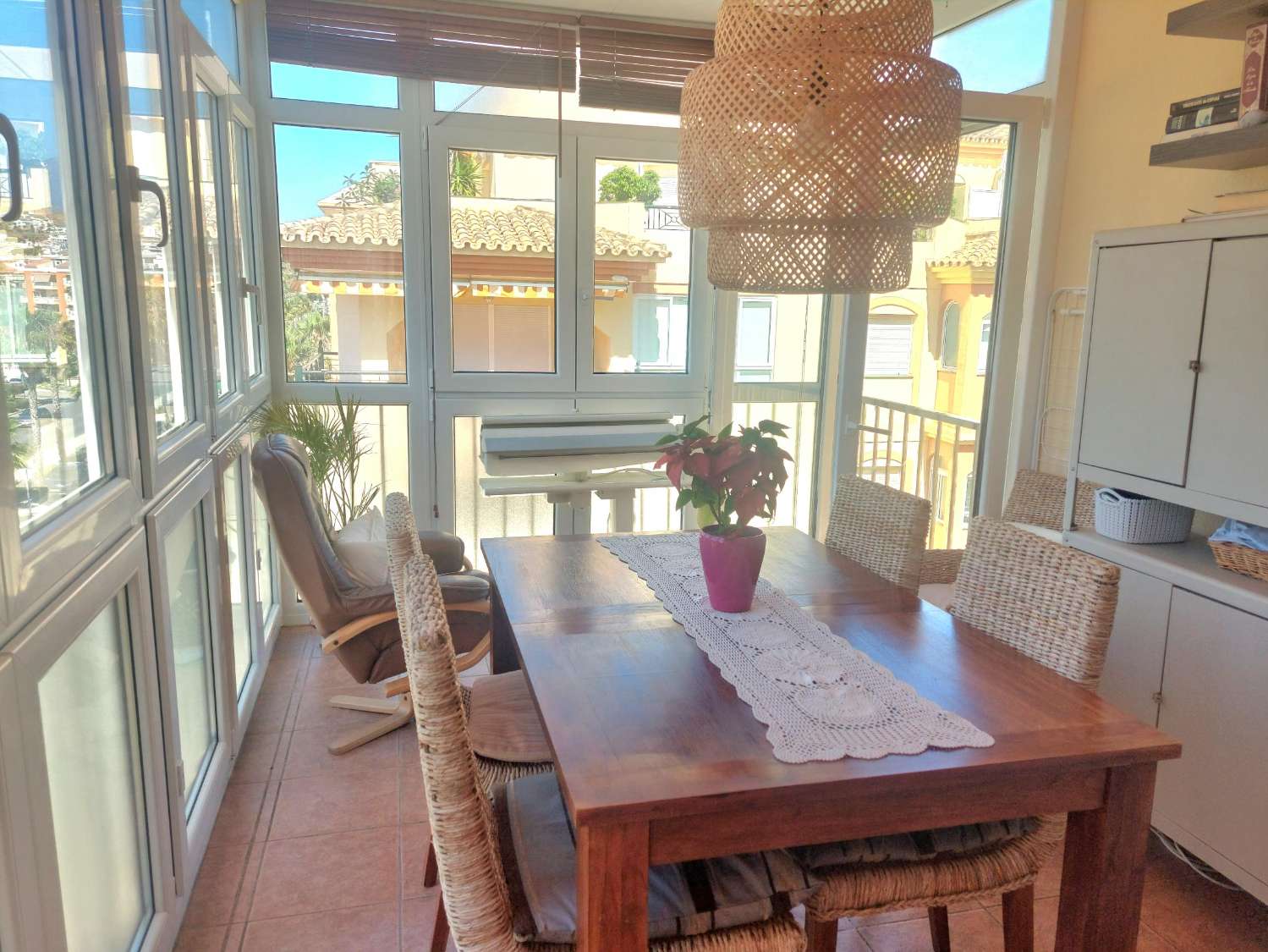 Exclusive beachfront apartment in Peñoncillo (Torrox Costa)