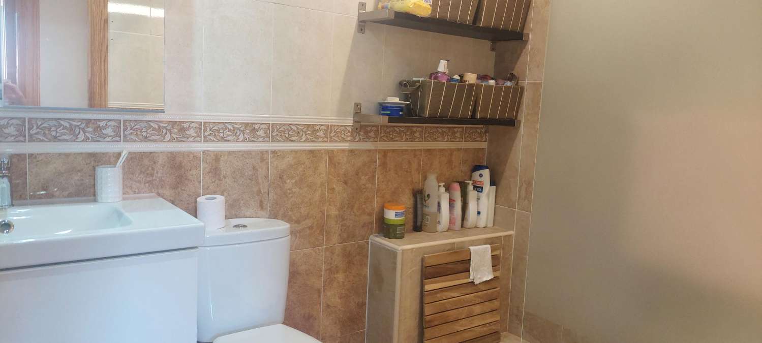Exclusive beachfront apartment in Peñoncillo (Torrox Costa)