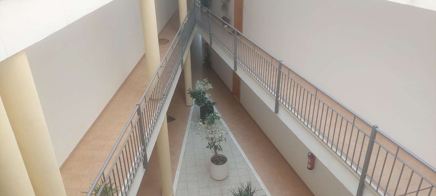 Apartamento   en venta  cerca  del Mar  (   Peñoncillo  Torrox costa)