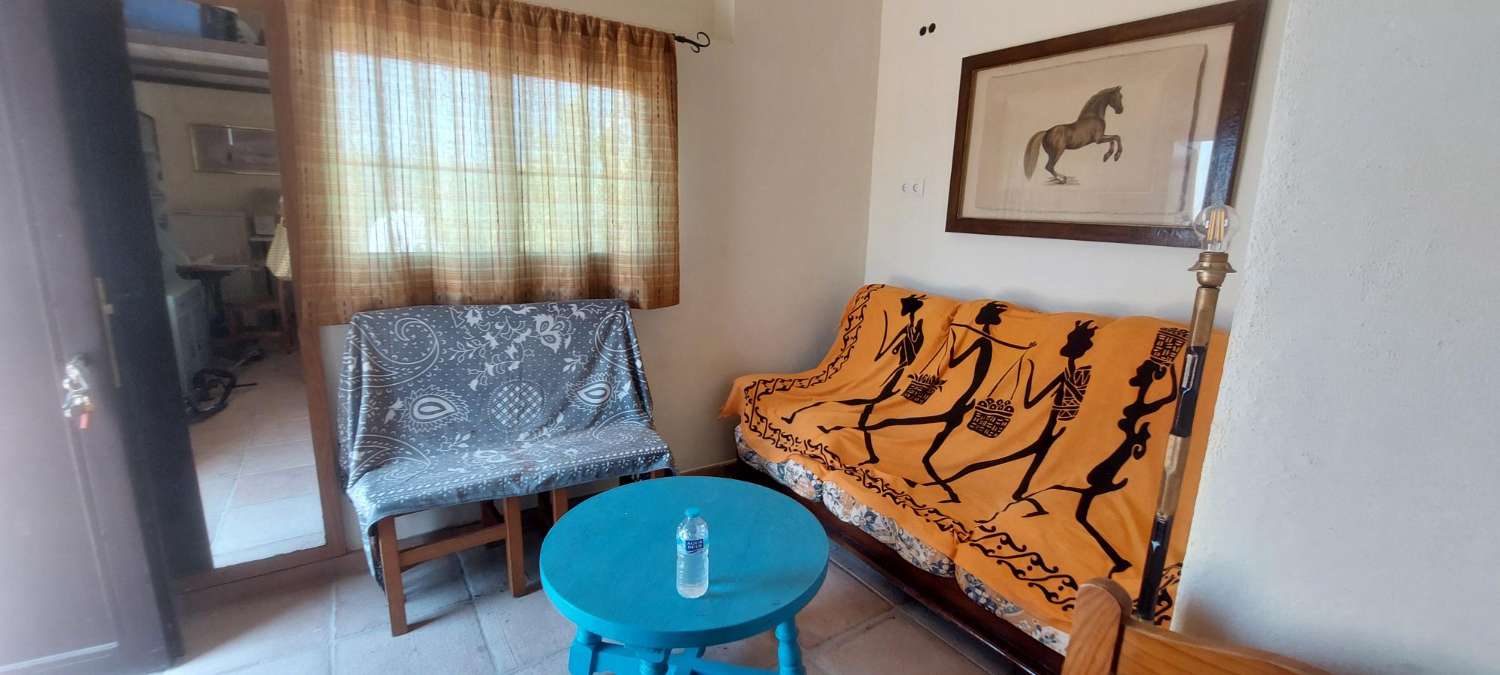 Lovely country house for sale in Torrox/Friglina