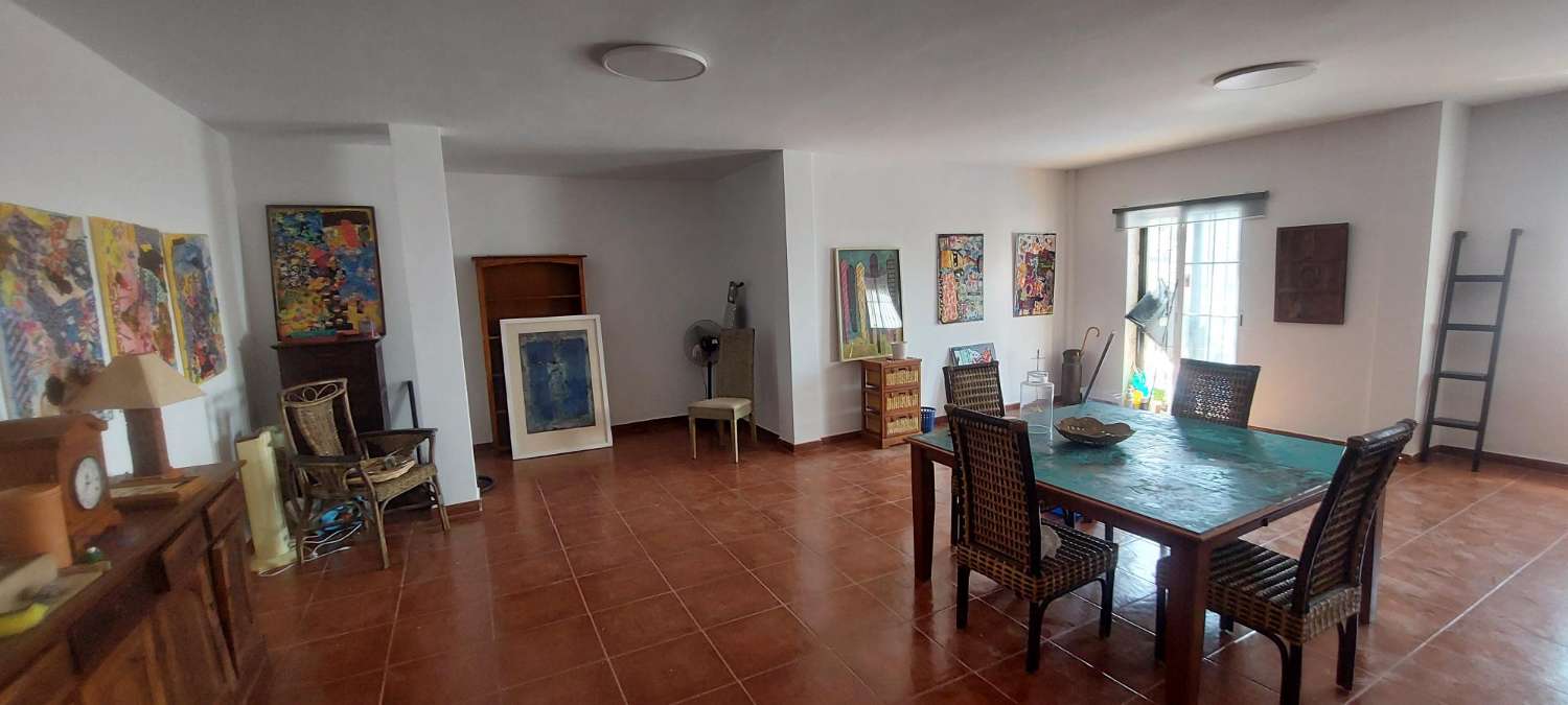 Beautiful villa for sale in Frigiliana