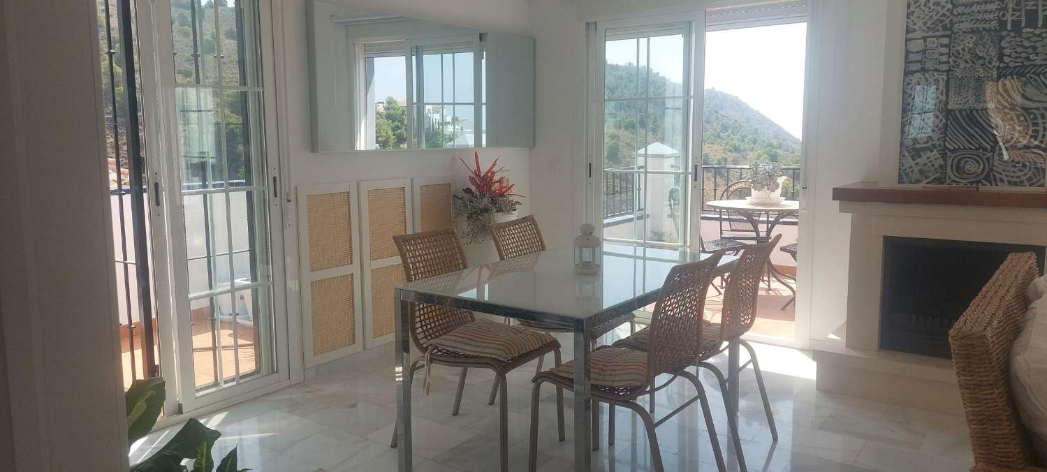Beautiful villa for sale in Frigiliana