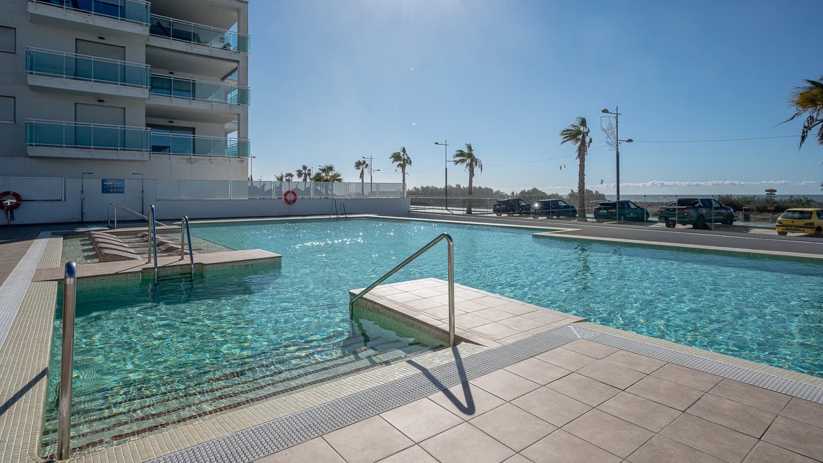 Appartement neuf en première ligne à Torrox Costa