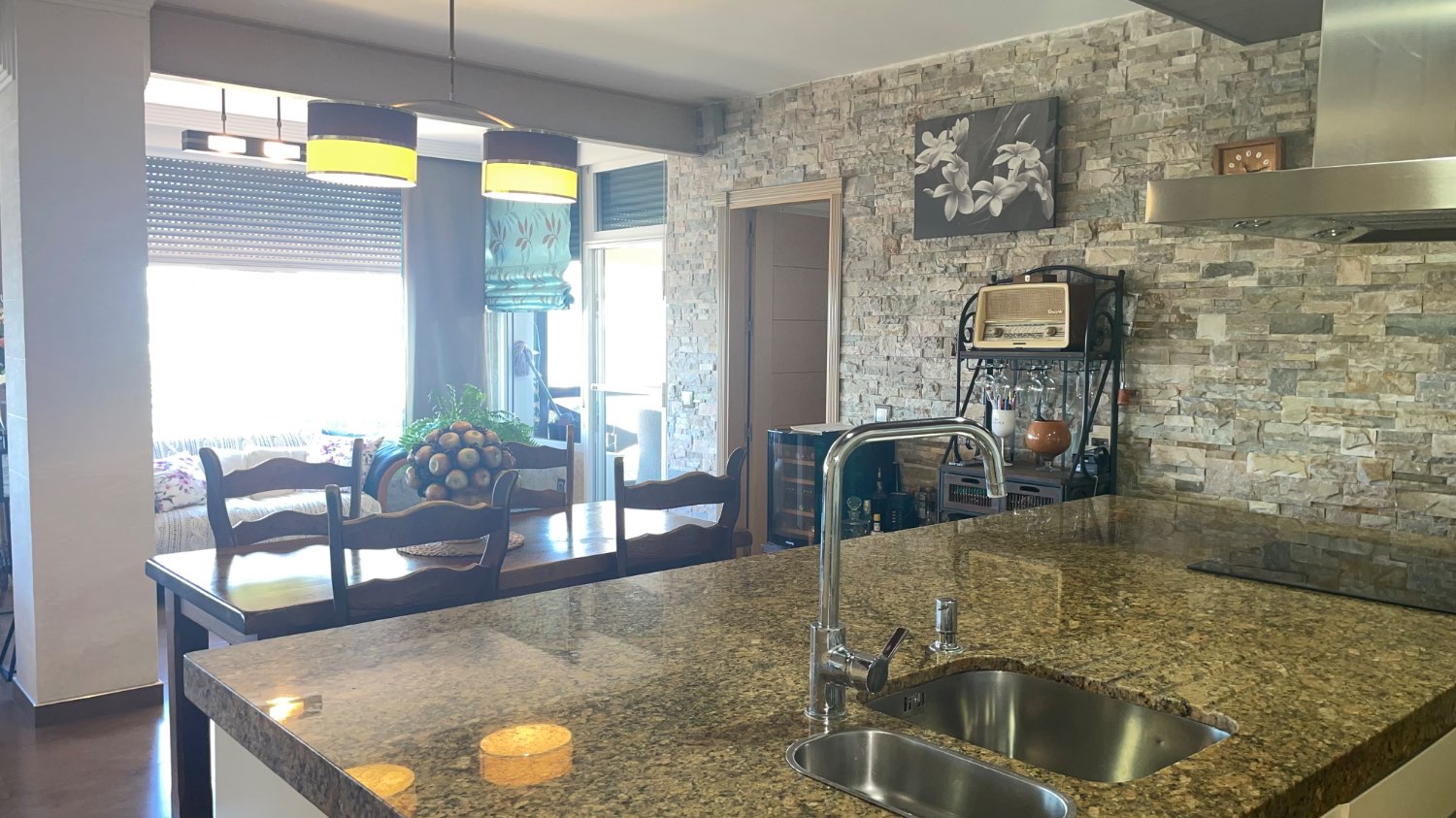 Frontline ground floor apartment of 170m2   Torrox -costa